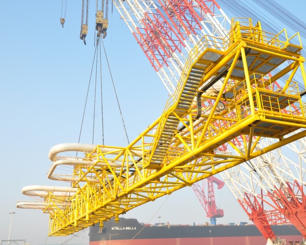 O&G TOPSIDE NL1008 Modular supply of self supporting pipe bridge Jord